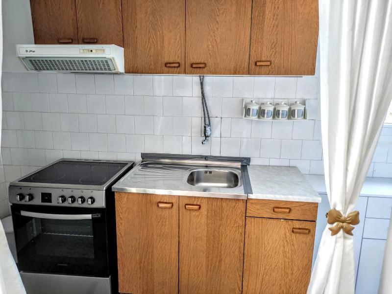 Apartmani Mila A1 & A2 & 3 トロギール エクステリア 写真
